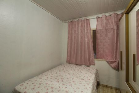 Casa à venda com 420m², 3 quartos e 3 vagas Casa à venda com 420m², 3 quartos e 3 vagasQuarto 2