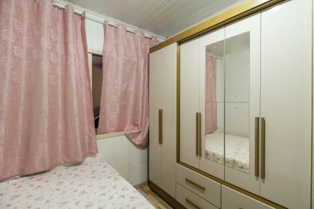 Casa à venda com 420m², 3 quartos e 3 vagas Casa à venda com 420m², 3 quartos e 3 vagasQuarto 2