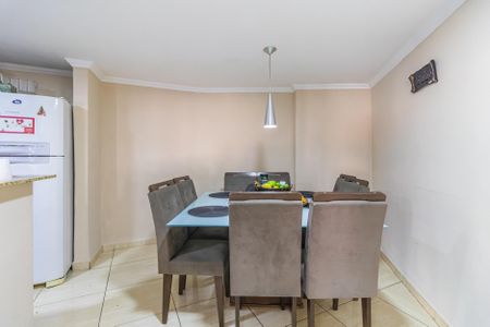 Casa à venda com 422m², 5 quartos e 2 vagas Casa à venda com 422m², 5 quartos e 2 vagasCozinha - Casa 2