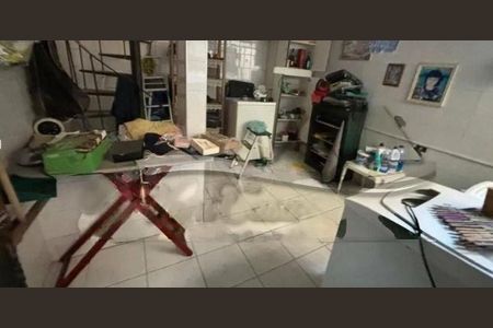 Casa à venda com 3 quartos, 115m² em Parque Fongaro, São Paulo