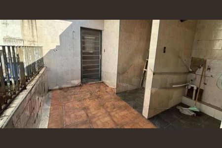 Casa à venda com 3 quartos, 115m² em Parque Fongaro, São Paulo