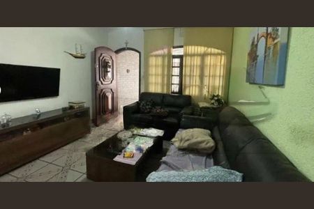 Casa à venda com 3 quartos, 115m² em Parque Fongaro, São Paulo