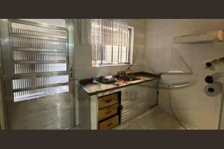 Casa à venda com 3 quartos, 115m² em Parque Fongaro, São Paulo