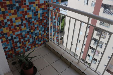 Apartamento à venda com 85m², 3 quartos e 2 vagasVaranda