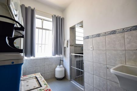 Apartamento à venda com 80m², 3 quartos e 1 vagaÁrea de Serviço