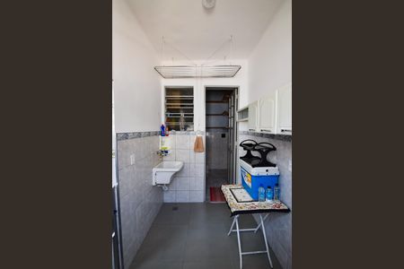 Apartamento à venda com 80m², 3 quartos e 1 vagaÁrea de Serviço