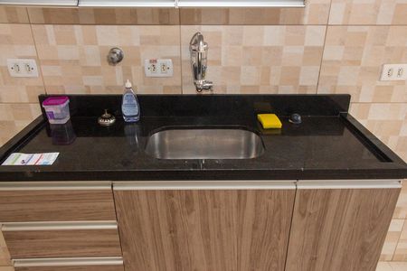 Apartamento para alugar com 55m², 2 quartos e 1 vaga Apartamento para alugar com 55m², 2 quartos e 1 vagaCozinha e Área de Serviço