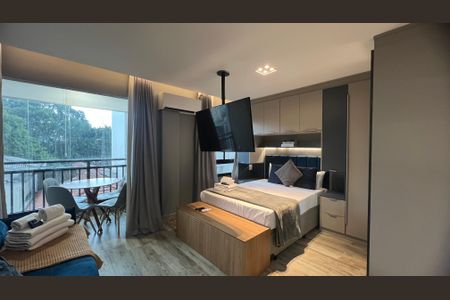 Studio à venda com 27m², 1 quarto e sem vaga Studio à venda com 27m², 1 quarto e sem vagaSala