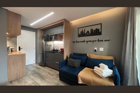 Studio à venda com 27m², 1 quarto e sem vaga Studio à venda com 27m², 1 quarto e sem vagaSala