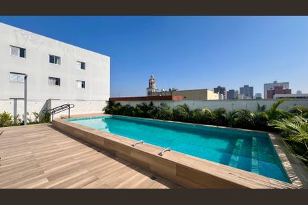 Studio à venda com 27m², 1 quarto e sem vaga Studio à venda com 27m², 1 quarto e sem vagaPiscina