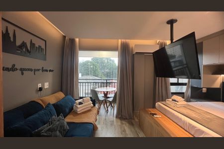 Studio à venda com 27m², 1 quarto e sem vaga Studio à venda com 27m², 1 quarto e sem vagaSala