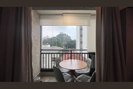 Studio à venda com 27m², 1 quarto e sem vaga Studio à venda com 27m², 1 quarto e sem vagaSacada