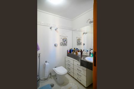 Apartamento à venda com 103m², 3 quartos e 2 vagasBanheiro - Suite
