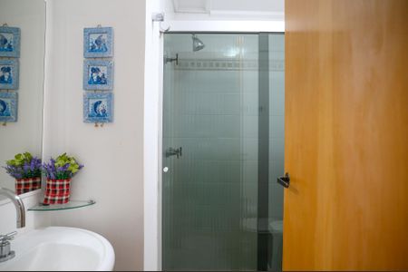 Apartamento à venda com 103m², 3 quartos e 2 vagasBanheiro Social