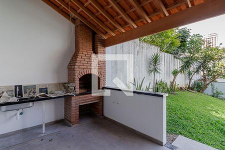 Apartamento à venda com 103m², 3 quartos e 2 vagasChurrasqueira