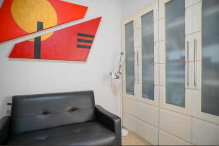 Apartamento à venda com 103m², 3 quartos e 2 vagasEscritório