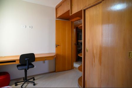 Apartamento à venda com 103m², 3 quartos e 2 vagasQuarto 1