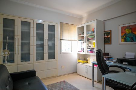 Apartamento à venda com 103m², 3 quartos e 2 vagasEscritório