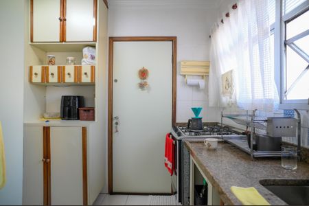 Apartamento à venda com 103m², 3 quartos e 2 vagasCozinha