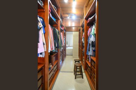 Apartamento à venda com 103m², 3 quartos e 2 vagasCloset