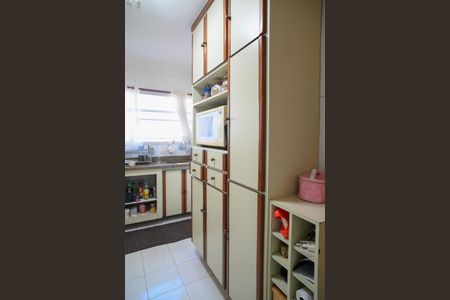 Apartamento à venda com 103m², 3 quartos e 2 vagasCozinha