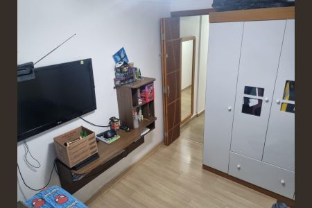 Casa à venda com 162m², 3 quartos e 4 vagas Casa à venda com 162m², 3 quartos e 4 vagasQuarto 3