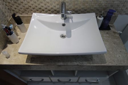 Casa à venda com 450m², 3 quartos e 10 vagasBanheiro Social 2