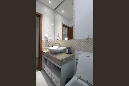 Casa à venda com 450m², 3 quartos e 10 vagasBanheiro Social 2