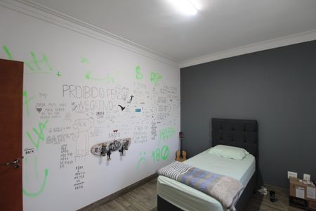 Casa à venda com 450m², 3 quartos e 10 vagasQuarto 2