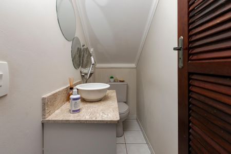 Casa à venda com 95m², 3 quartos e 1 vagaLavabo