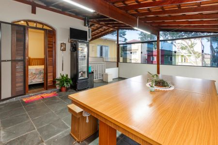 Casa à venda com 95m², 3 quartos e 1 vagaTerraço