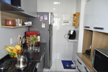 Apartamento à venda com 51m², 2 quartos e 1 vagaCozinha e Área de Serviço