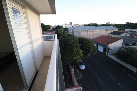 Apartamento para alugar com 66m², 2 quartos e 1 vagaPlaca