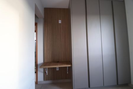 Apartamento para alugar com 66m², 2 quartos e 1 vagaSuíte