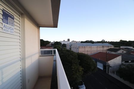 Apartamento para alugar com 66m², 2 quartos e 1 vagaSacada do Quarto 1