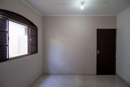 Casa para alugar com 125m², 1 quarto e 1 vaga Casa para alugar com 125m², 1 quarto e 1 vagaSala