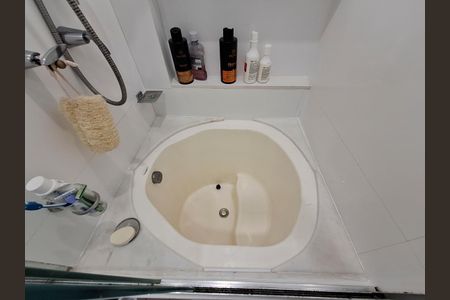 Apartamento à venda com 70m², 3 quartos e 1 vagaBanheiro Quarto 3