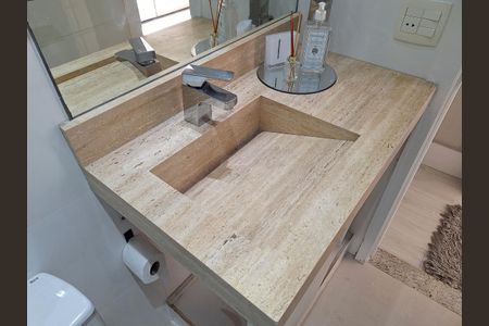 Apartamento à venda com 70m², 3 quartos e 1 vagaBanheiro 1