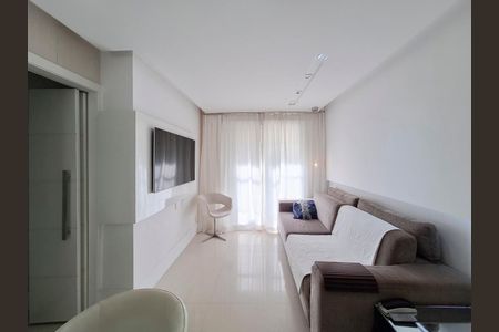 Apartamento à venda com 70m², 3 quartos e 1 vagaSala