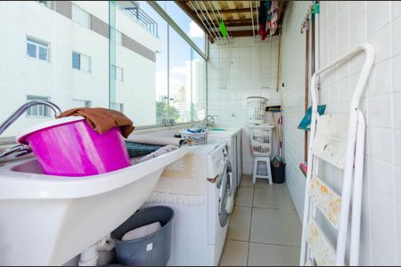 Apartamento à venda com 214m², 3 quartos e 4 vagasÁrea de serviço