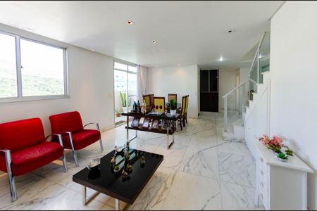 Apartamento à venda com 214m², 3 quartos e 4 vagasSala