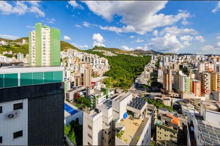 Apartamento à venda com 214m², 3 quartos e 4 vagasVista Varanda