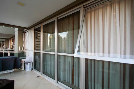 Apartamento para alugar com 66m², 1 quarto e 1 vaga Apartamento para alugar com 66m², 1 quarto e 1 vagaVaranda