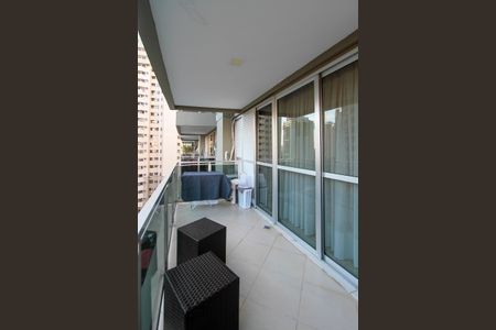 Apartamento para alugar com 66m², 1 quarto e 1 vaga Apartamento para alugar com 66m², 1 quarto e 1 vagaVaranda