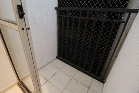 Apartamento para alugar com 45m², 2 quartos e 1 vagaSacada