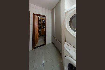 Apartamento à venda com 115m², 3 quartos e 2 vagasÁrea de serviço