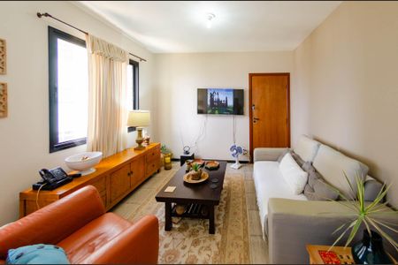 Apartamento à venda com 115m², 3 quartos e 2 vagasSala