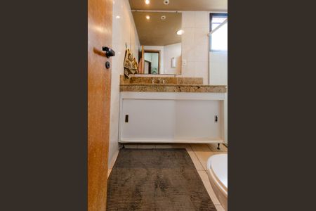 Apartamento à venda com 115m², 3 quartos e 2 vagasBanheiro