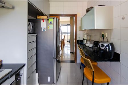Apartamento à venda com 115m², 3 quartos e 2 vagasCozinha