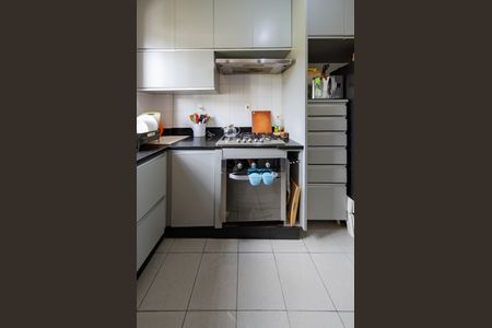 Apartamento à venda com 115m², 3 quartos e 2 vagasCozinha